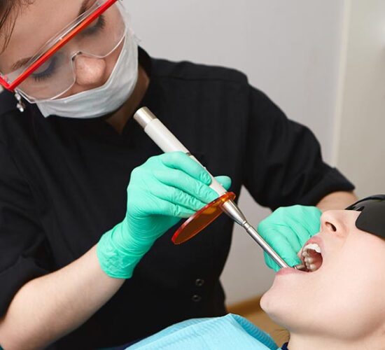 Suivi de vos soins dentaires à l’étranger